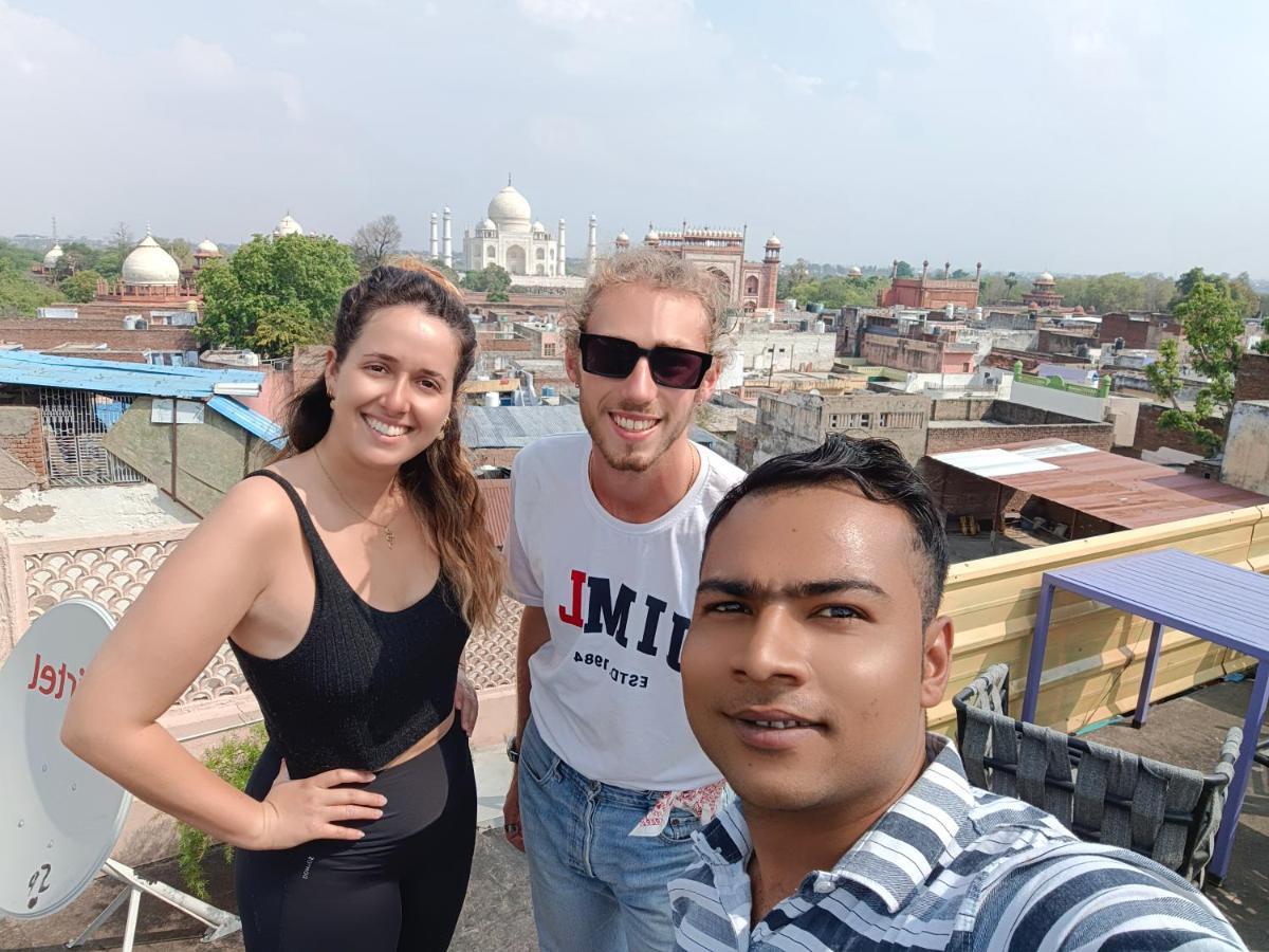 Hotel India Inn Walking Distance From Taj Mahal-- Rooftop Taj Mahal View อัครา ภายนอก รูปภาพ