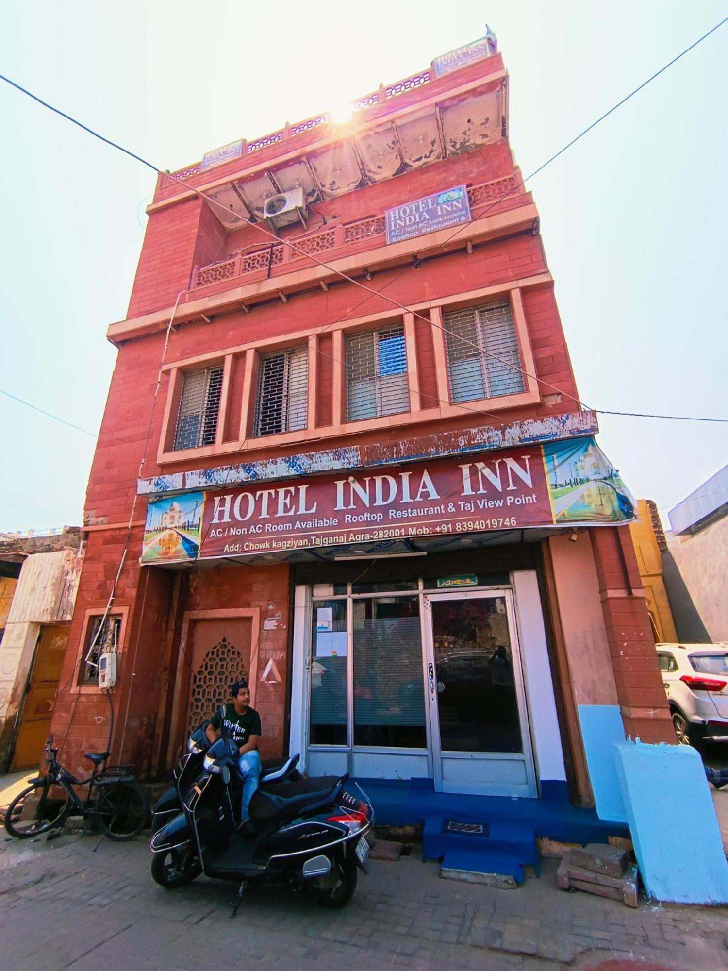 Hotel India Inn Walking Distance From Taj Mahal-- Rooftop Taj Mahal View อัครา ภายนอก รูปภาพ